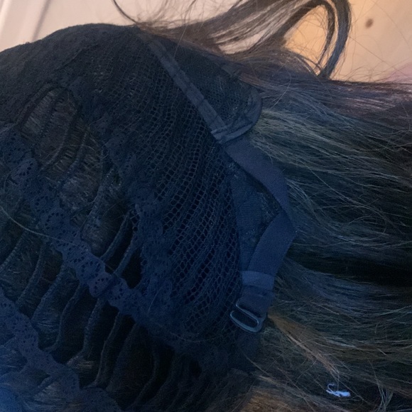 Dark brunette Wig - Picture 10 of 11